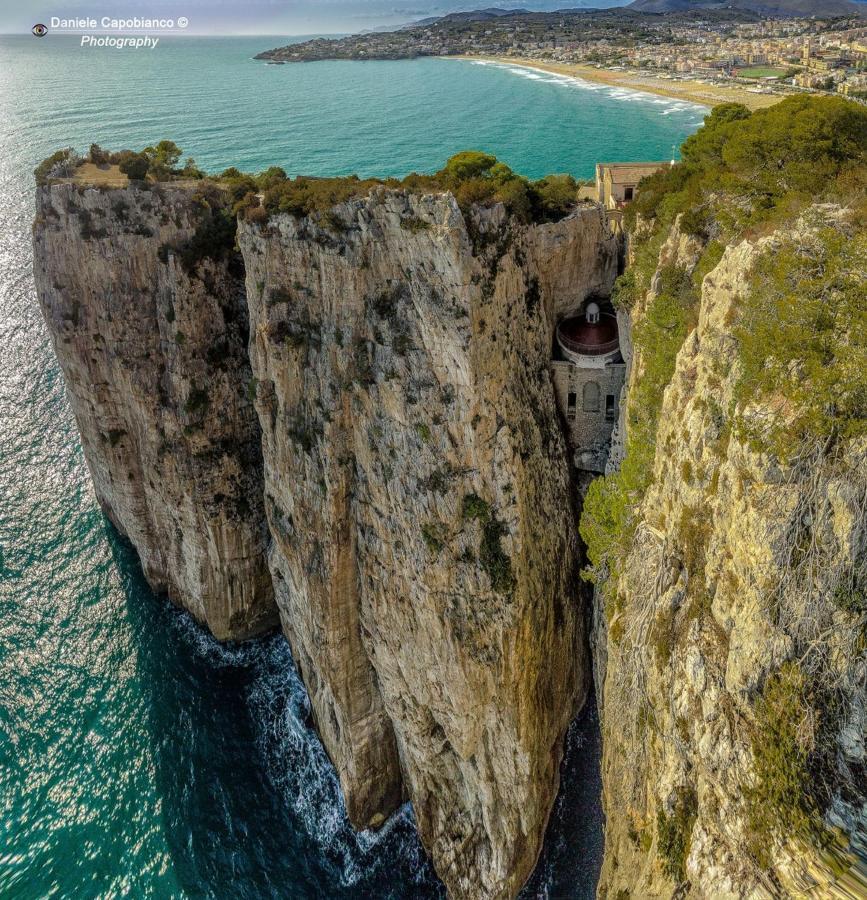 Mare All'Arco Casa Vacanze Gaeta Exterior photo